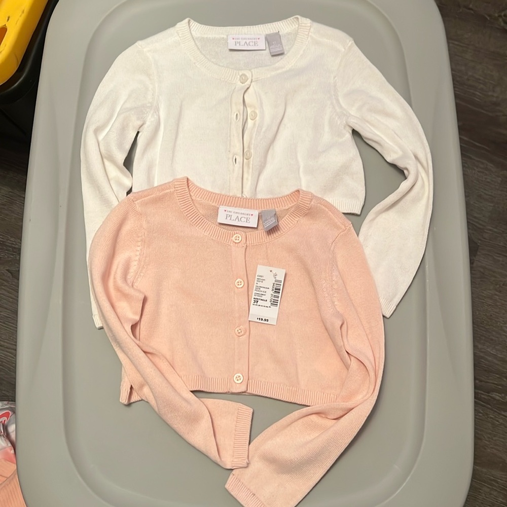Girls sweater